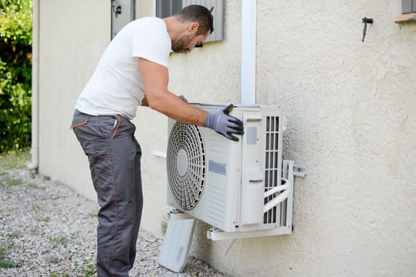 Mantenimiento de aire acondicionado en Pontevedra